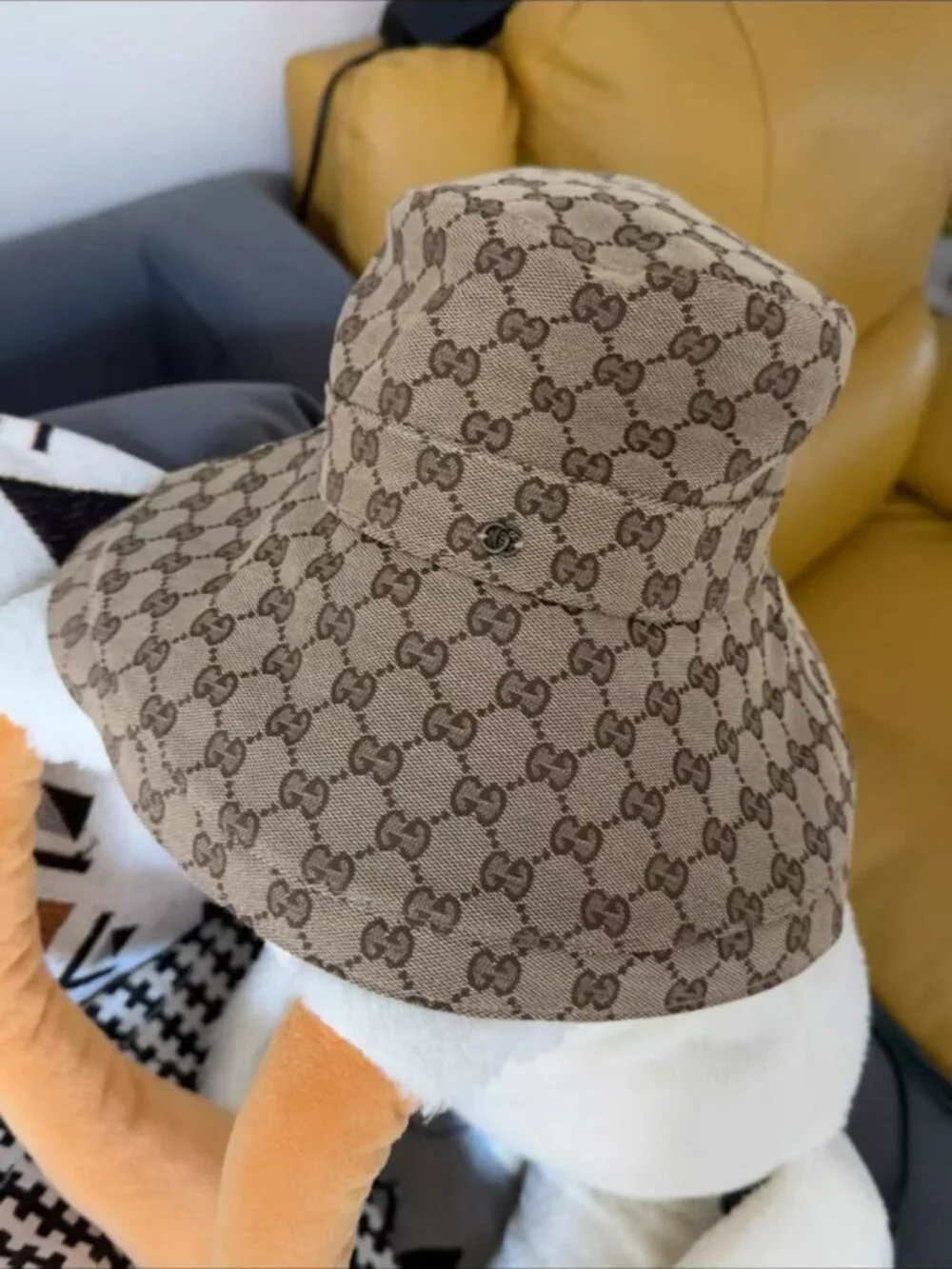 Gucciㅤ soft flexible
